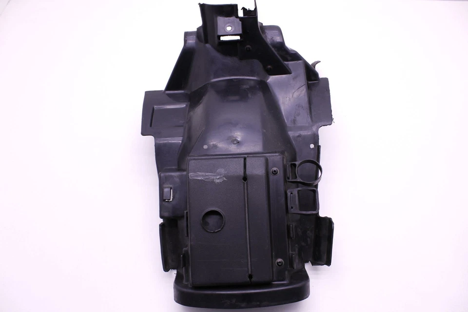 82 YAMAHA VIRAGO 920 XV920 OEM REAR BACK FENDER MUD GUARD R9 - Image 3 of 4