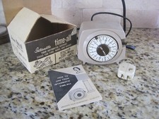 Intermatic Time - All Appliance W/ Box Mid Century Granny Core TIMER