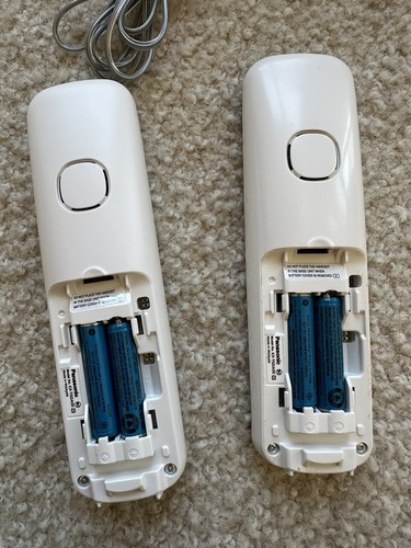 Set of 2 Panasonic KX-TGDA50W Cordless Handsets answering machine & charger - Zdjęcie 5 z 5