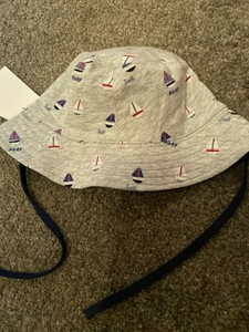 h&m baby sun hat