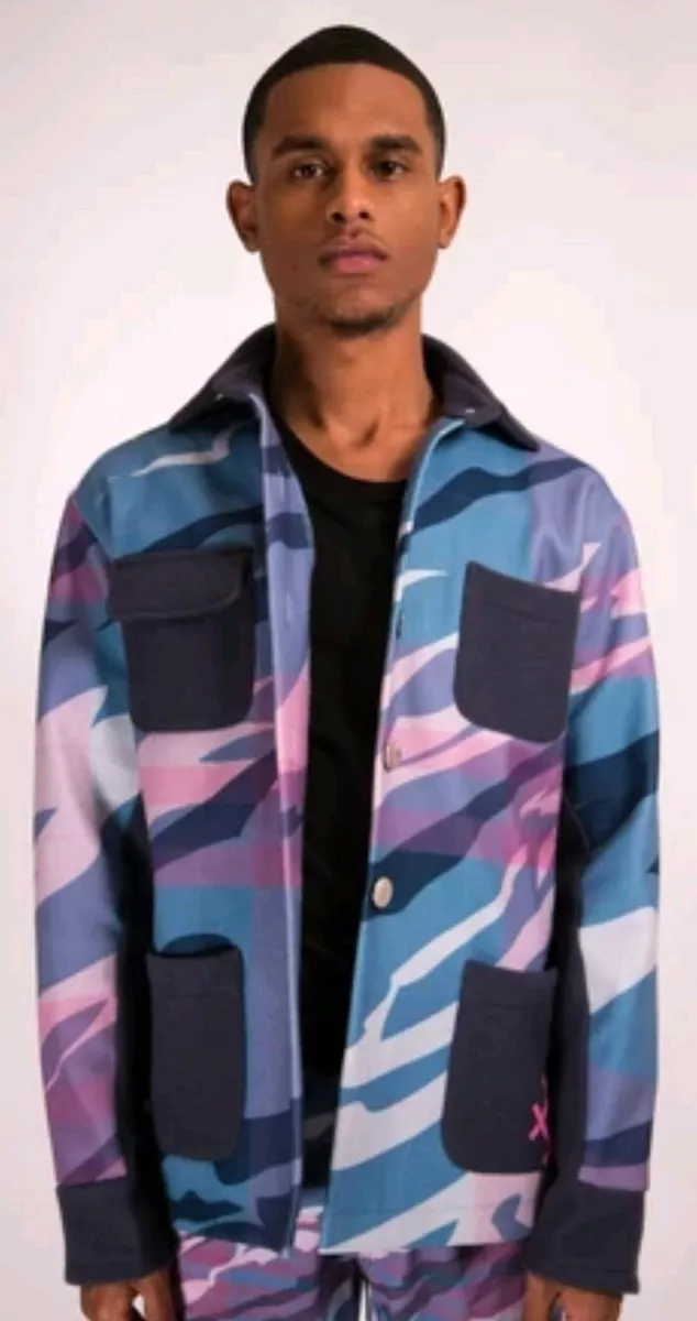Urban outfitters camo clearance jacket