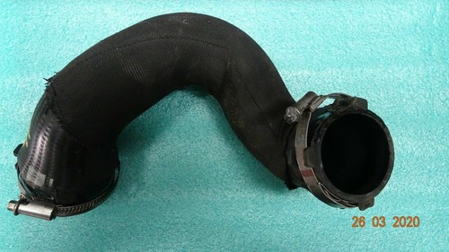 AUDI A6 3.0 TDI quattro Turbolader Schlauch / Leitung