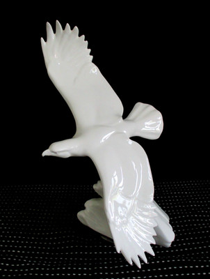 SEHR SELTENE ROYAL DOULTON NATURBILDER FIGUR - SOARING HIGH EAGLE HN 4087