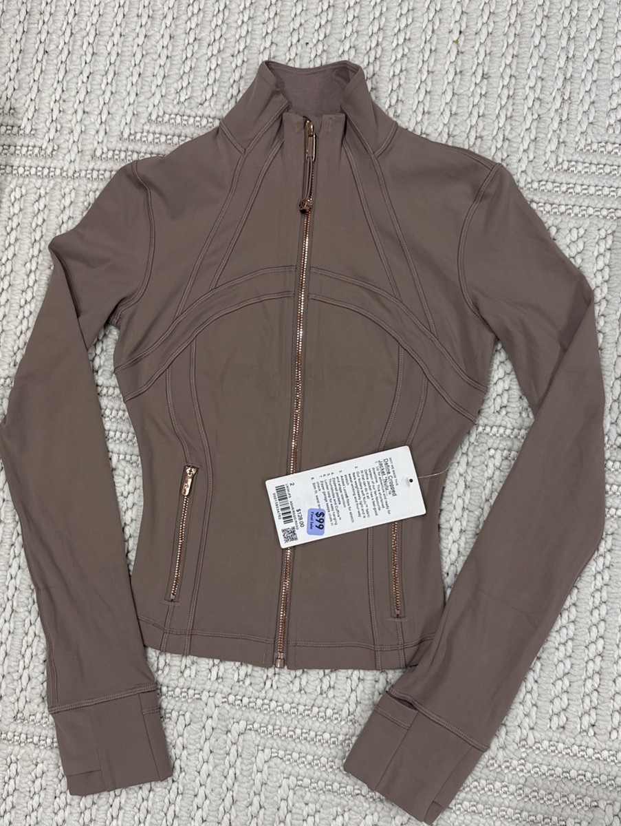 Define ジャケット *Nulu Ashen Rose US 6 JP M Lululemon Define Cropped Jacket Nulu Ashen Rose Rose Gold NWT