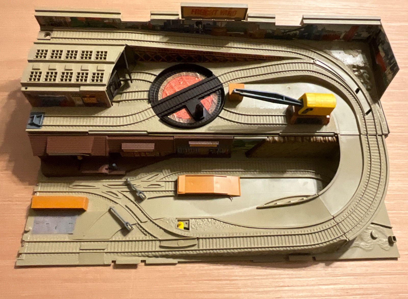 Hot Wheels Railroad Freight Yard Play Set WITH Box & Instructions NO ACCESSORIES