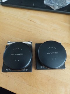 Mac Studio Fix Powder Plus Foundation NC50 X2
