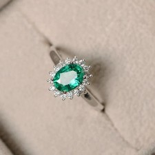 2.80 Ct Oval Cut Natural Emerald & Diamond We...