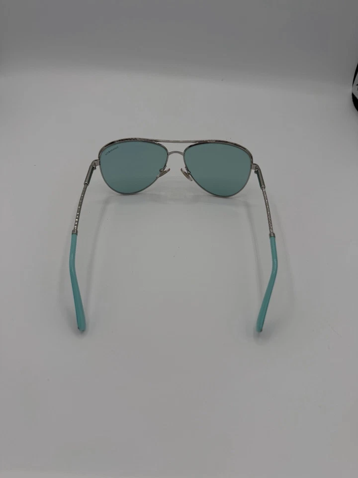 Gafas de sol Tiffany & Co. TF3062 Diamond Point Aviator plateadas azules Foto 3 de 4