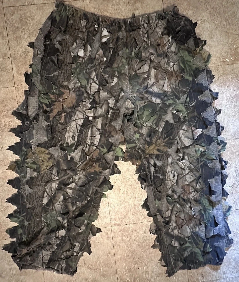 Duxbak XXL 3 D Leafy Suit Jacket Pants & Face mask Real tree Hard Wood Pattern - Image 4 of 4