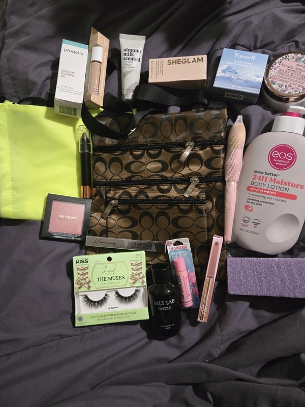 Mixed Brands Beauty Lot eos Coconut Water Lotion, Proactiv Gel, KISS Muses