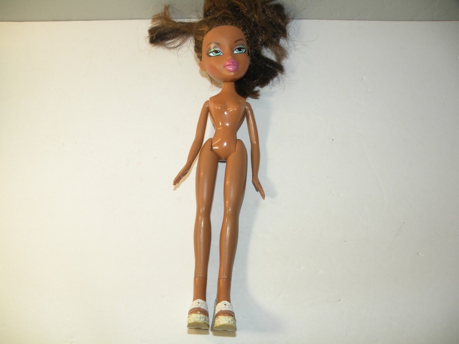 Vintage Bratz Doll MGA Spring Break Summer Sizzle 2001 Yasmin