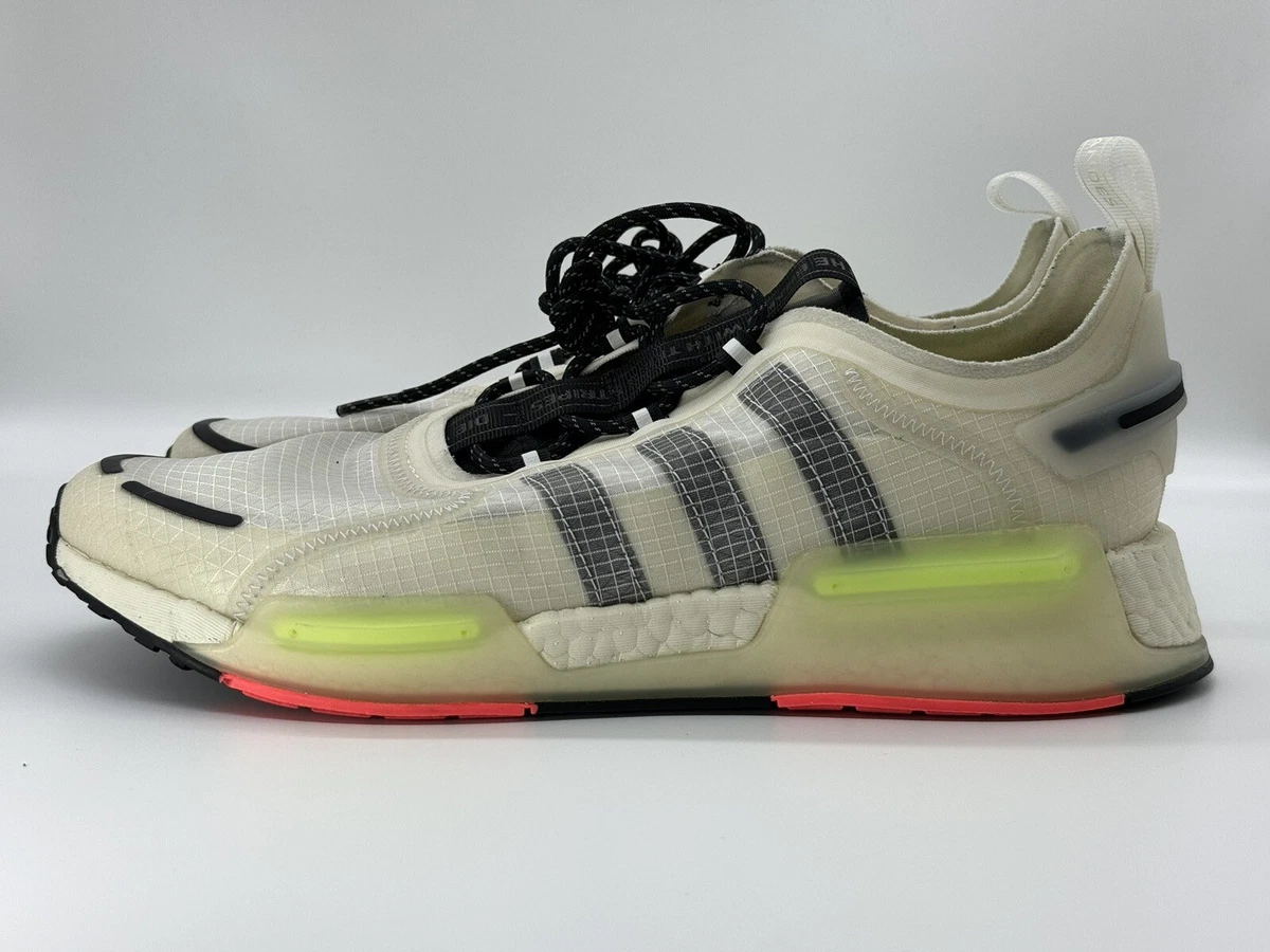 adidas gazelle silver green womens Adidas Originals NMD_R1 Women's Shoes White/Hi-Res Green/Real Magenta