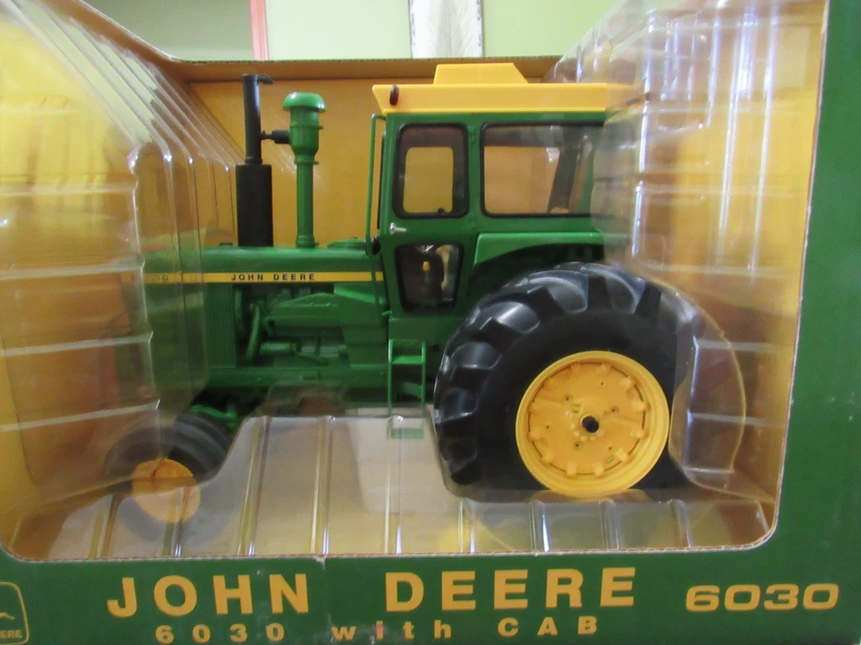 ERTL 1/16 SCALE 2004 PLOW CITY TOY SHOW JOHN DEERE 6030 WITH CAB - NIB - Image 2 of 4