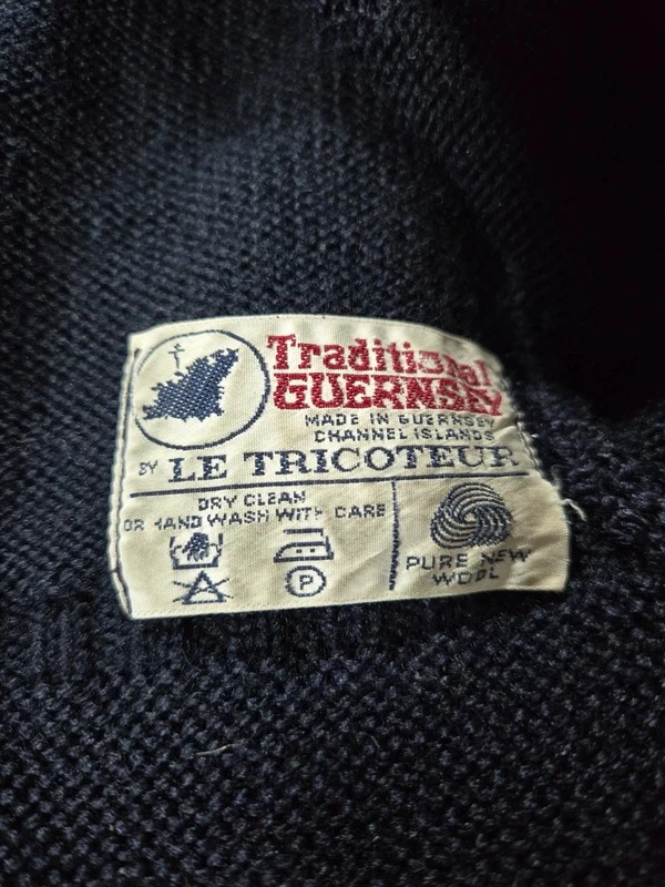 Jersey unisex vintage 100 % lana Le Tricoteur Fisherman Guernsey azul marino Foto 2 de 4
