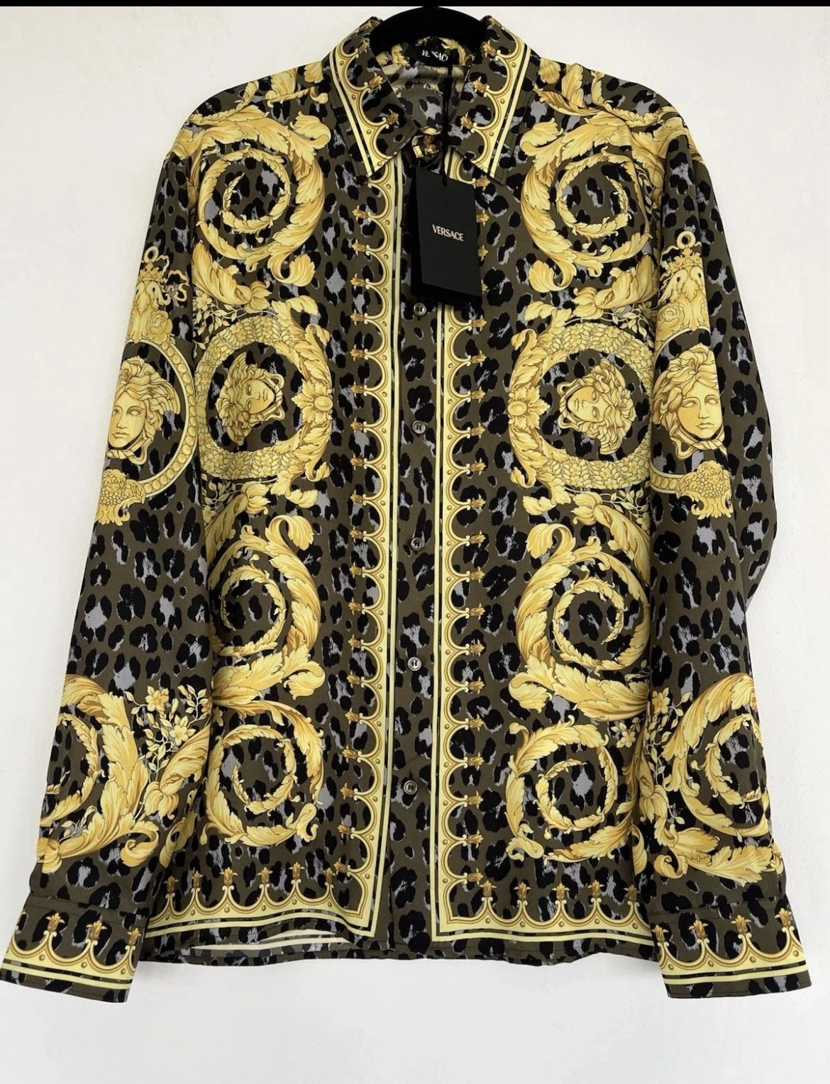 Versace — NWT Versace Barocco Dark Leopard Silk Button-Up Shirt Size IT 50