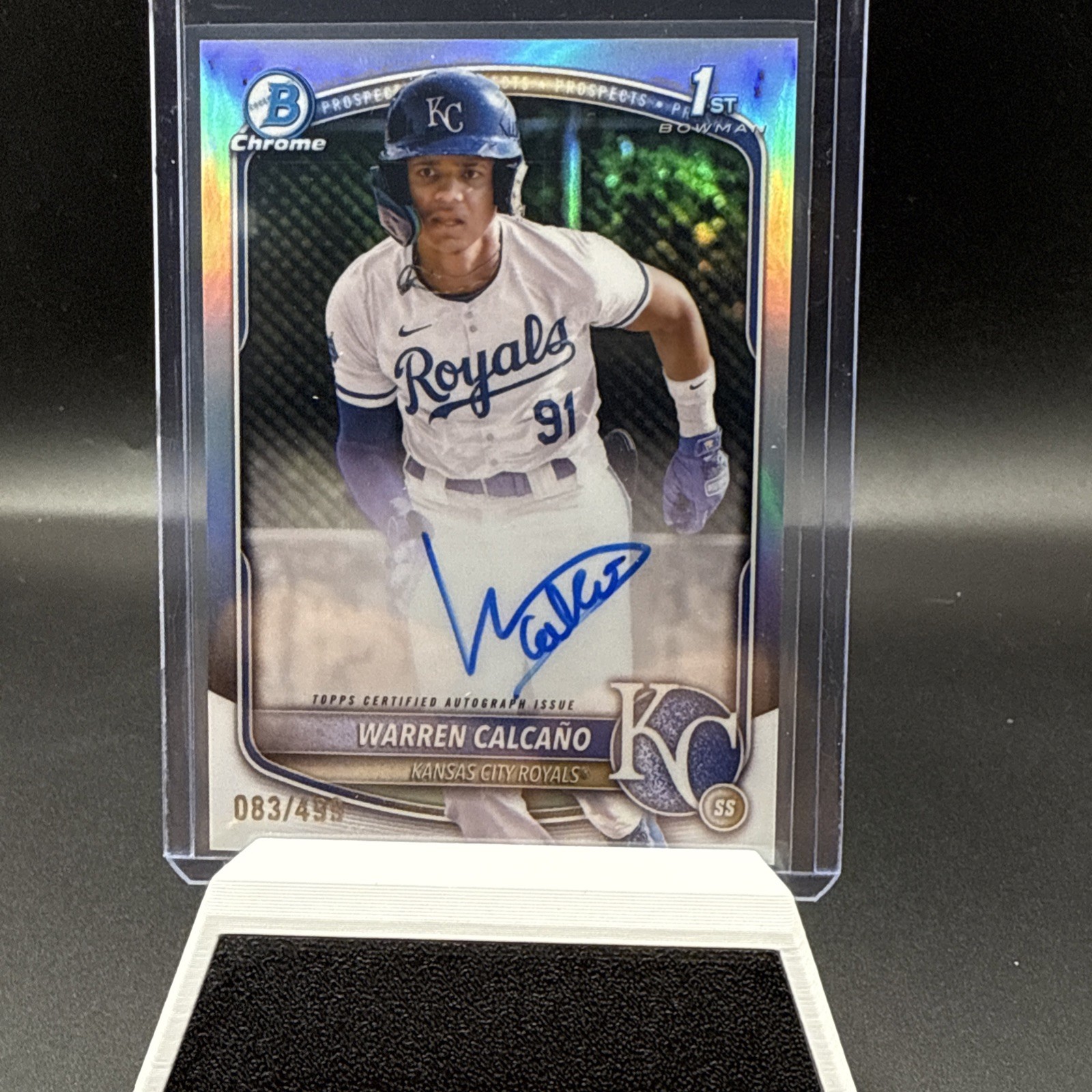 2025 Bowman Chrome Warren Calcano 1st Refractor Auto /499 - Royals