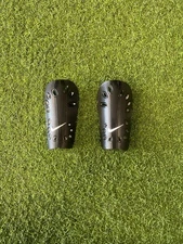 Nike J Guard Shinguards - Black/White
