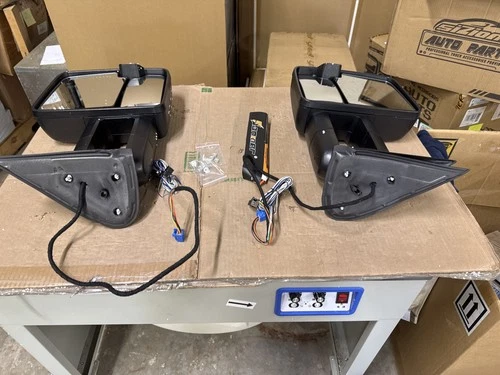 USED For 2003-2006 Silverado Sierra Tow Mirrors LED Switchback Painted Black