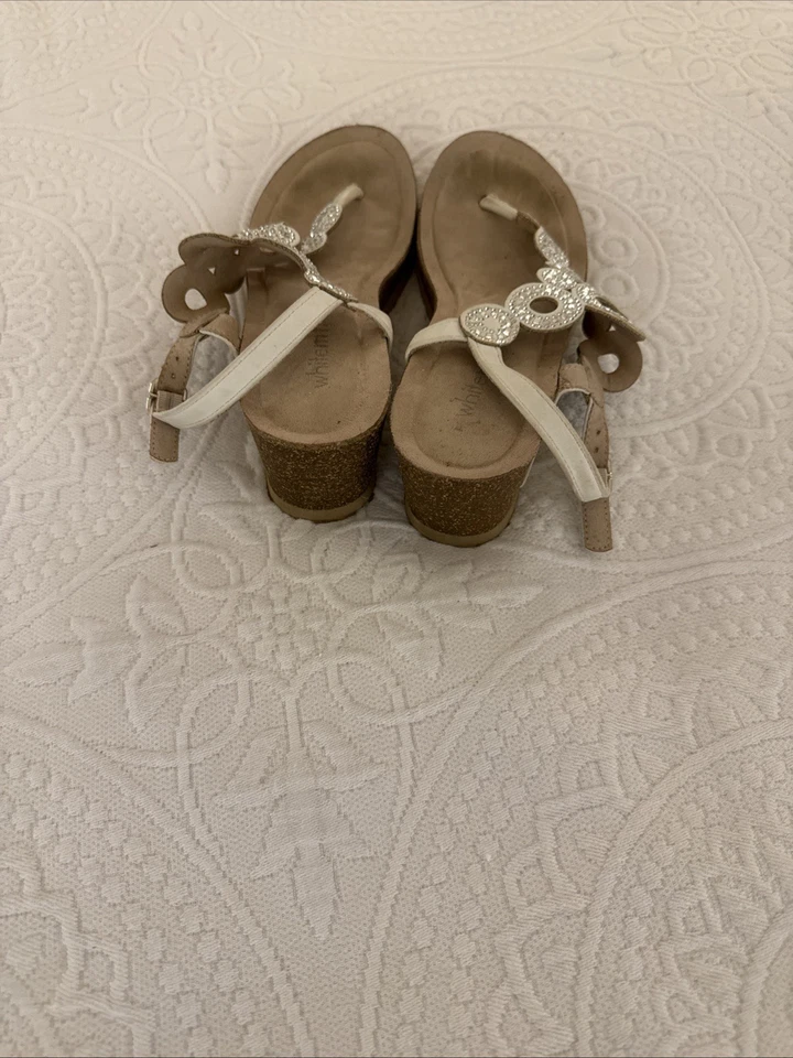 White Mountain rhinestone embellished sandals. - Image 3 of 4