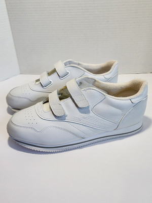 Athletic Works Women Shoe Betty 2 - Size 9.5W - White Athletic Shoe - Hook &Loop