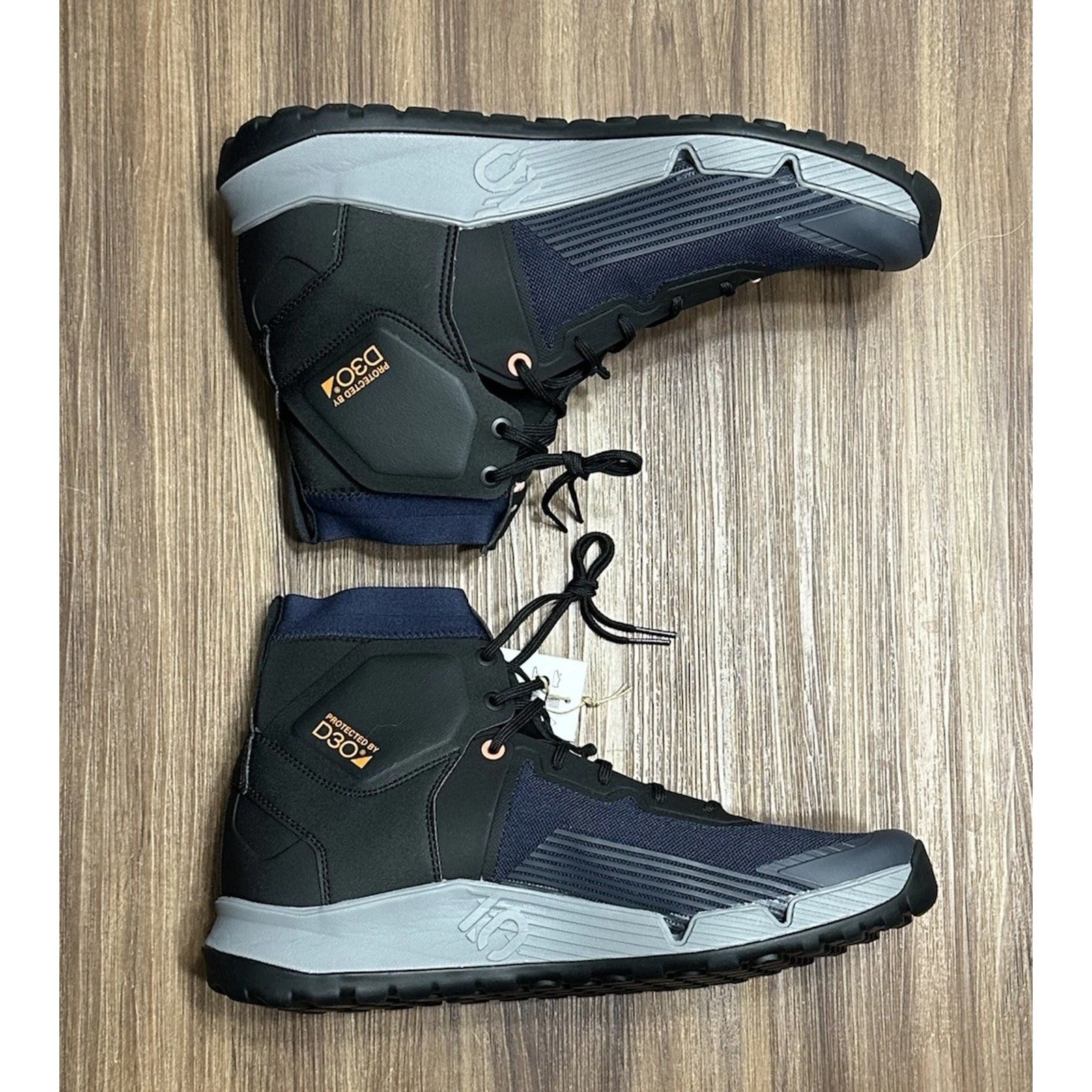 Adidas 5.10 Trailcross Mid Cycling Scarpe da Ginnastica Uomo Navy (IF4946) Taglia 11.5