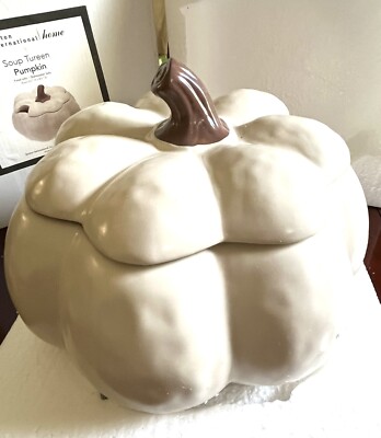 Artisanal Harvest Pumpkin Soup Tureen 2 1/2 qt Boston International Stoneware