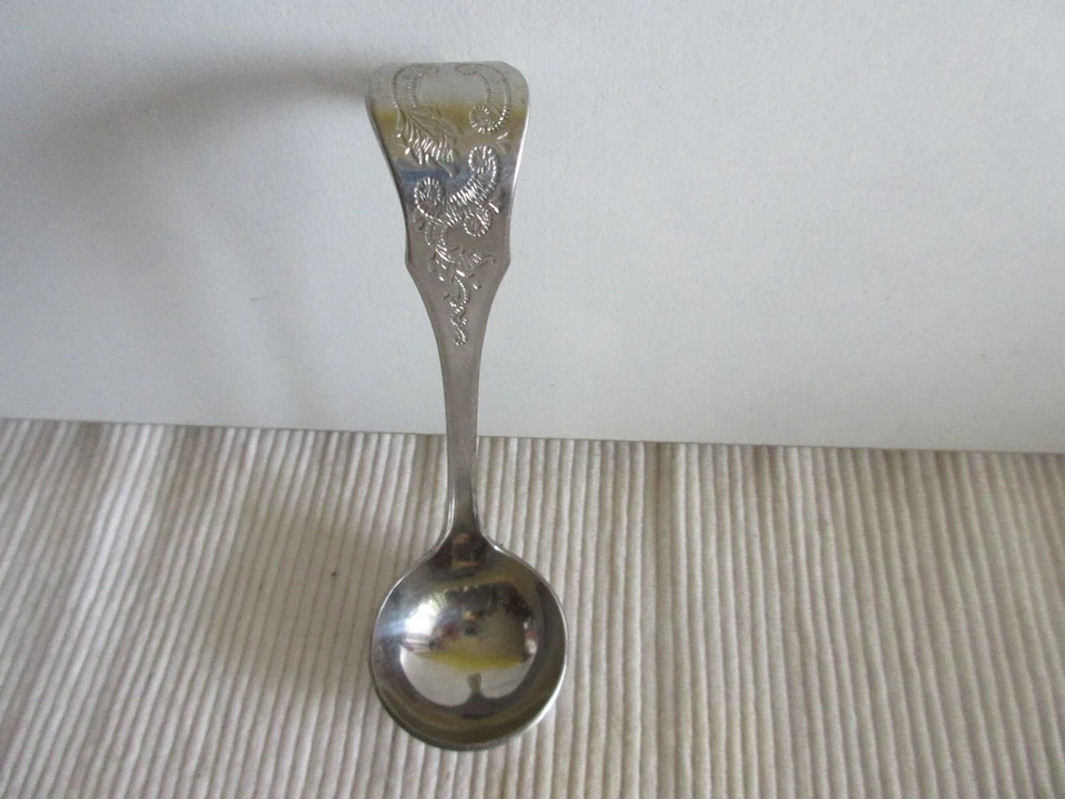 BSF verzierter Zuckerlöffel Zucker Kelle Edelstahl 18/8 ca 8 cm lang Ø 2,5 cm