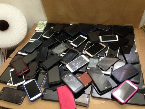 The Price of Lot Of 116 Mixed Samsung LG MOTOROLA & MORE / FOR PARTS .  | LG Phone