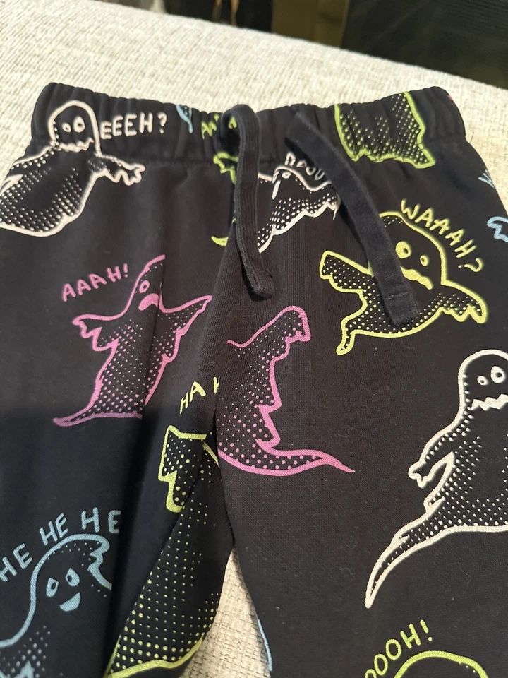 Pantalones de chándal H&M para niños pequeños Halloween Ghost negros 2T niños Boo Foto 3 de 4