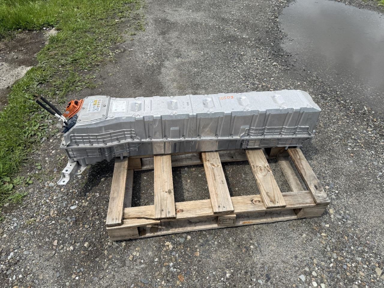 BMW i8 2019 Battery