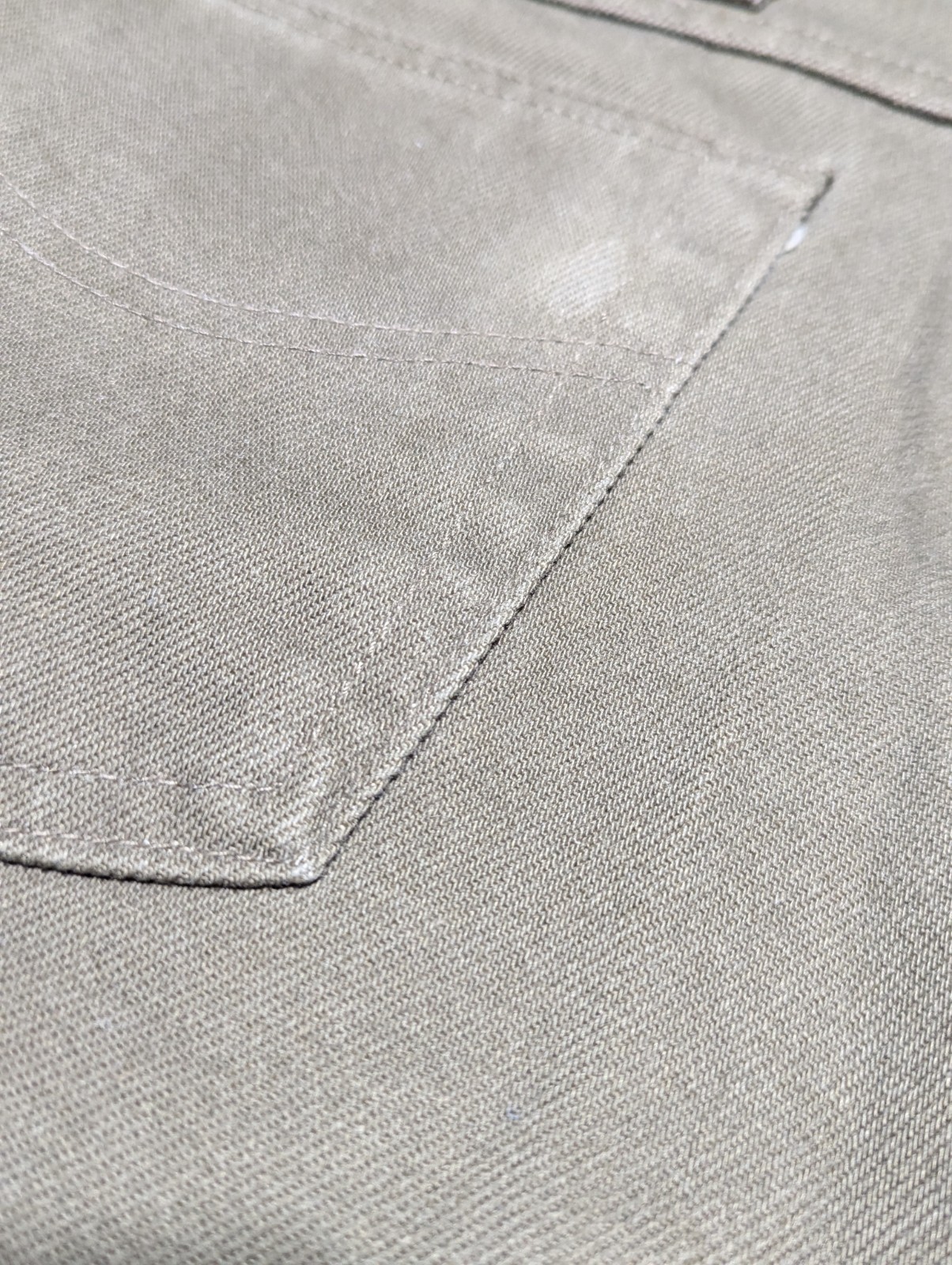 🔥RARE VTG Y2K DEADSTOCK Dec. 2004 CARHARTT B161 BRK 44x30 Relaxed Fit Straight image 9