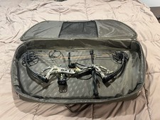 Bear Archery Cruzer G2 Ready to Hunt Compound Bow 5-70lb Draw