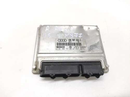 AUDI A6 Avant 4B5, C5 Motorsteuergerät ECU 0261204767 2.40 Petrol 31585024