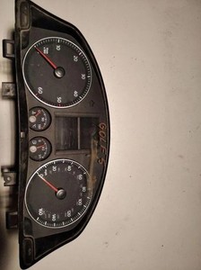 VW GOLF VIII CD1 Kombiinstrument 1K0920951B 1.90 Diesel 2004 32024899