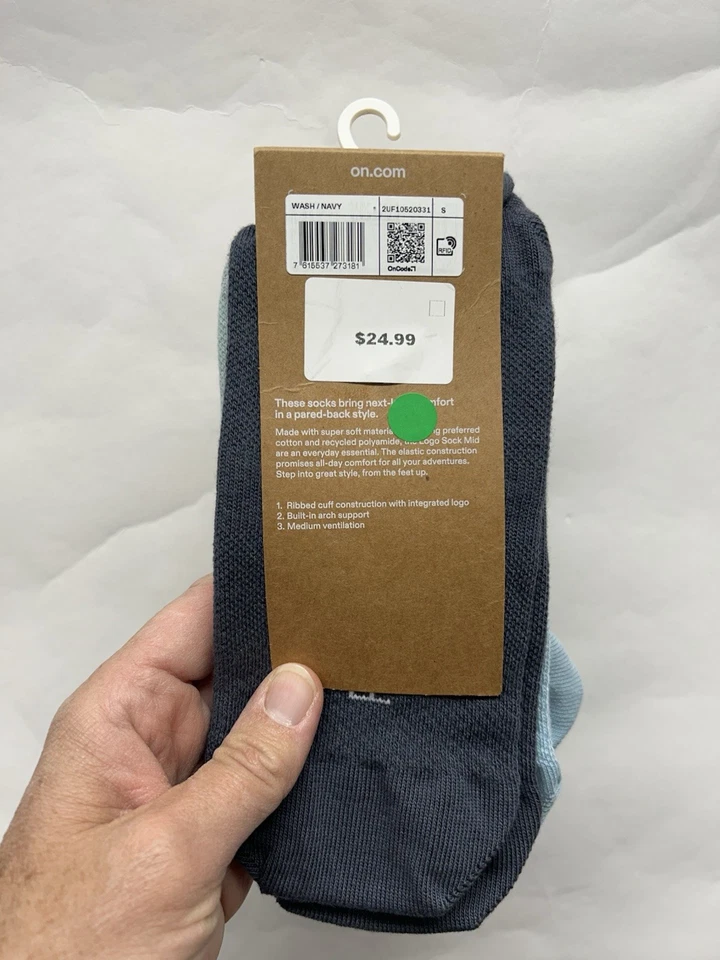 Calcetines On Cloud Logo Mid 3P para mujer 8-10,5/hombre 7-9 lavado/azul marino (C6) Foto 2 de 4