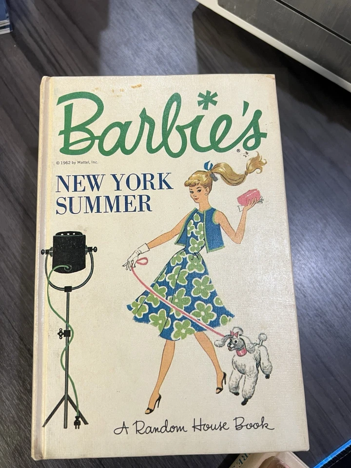Libros de Barbie años 60 Foto 3 de 4