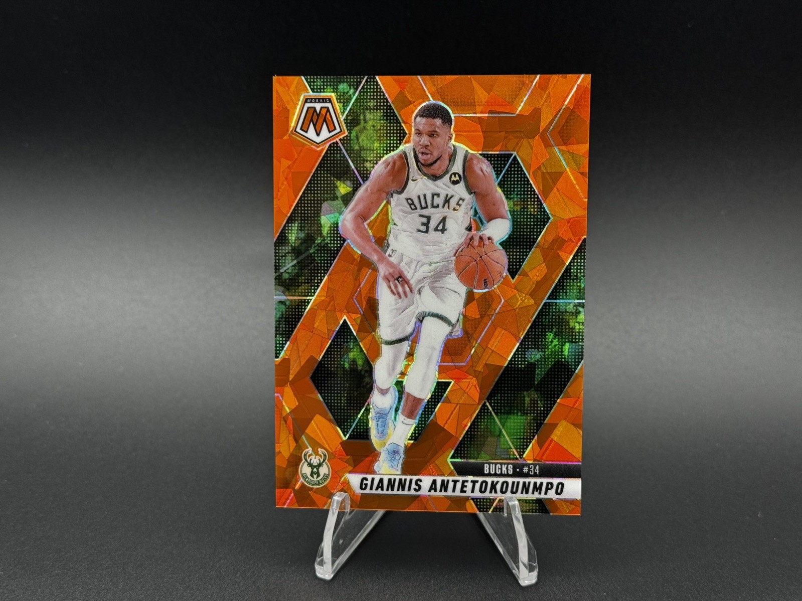 2024-25 Panini Mosaic Giannis Antetokounmpo Orange Ice Prizm /49 #13 Bucks