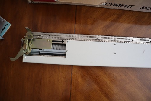 Brother Knitking RK900 Ribbing Attachment w/ Carriage & Connecting Arm Instructi - Picture 20 of 24