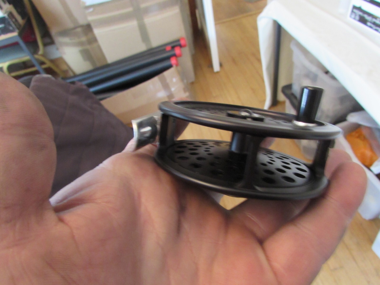 A1 unused Hardy Alnwick ultralite disc 6 trout fly fishing reel 3.25" + pouch