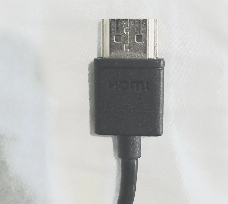 Insignia HDMI To VGA Adapter For Mac & Windows Laptops Desktops - Image 4 of 4
