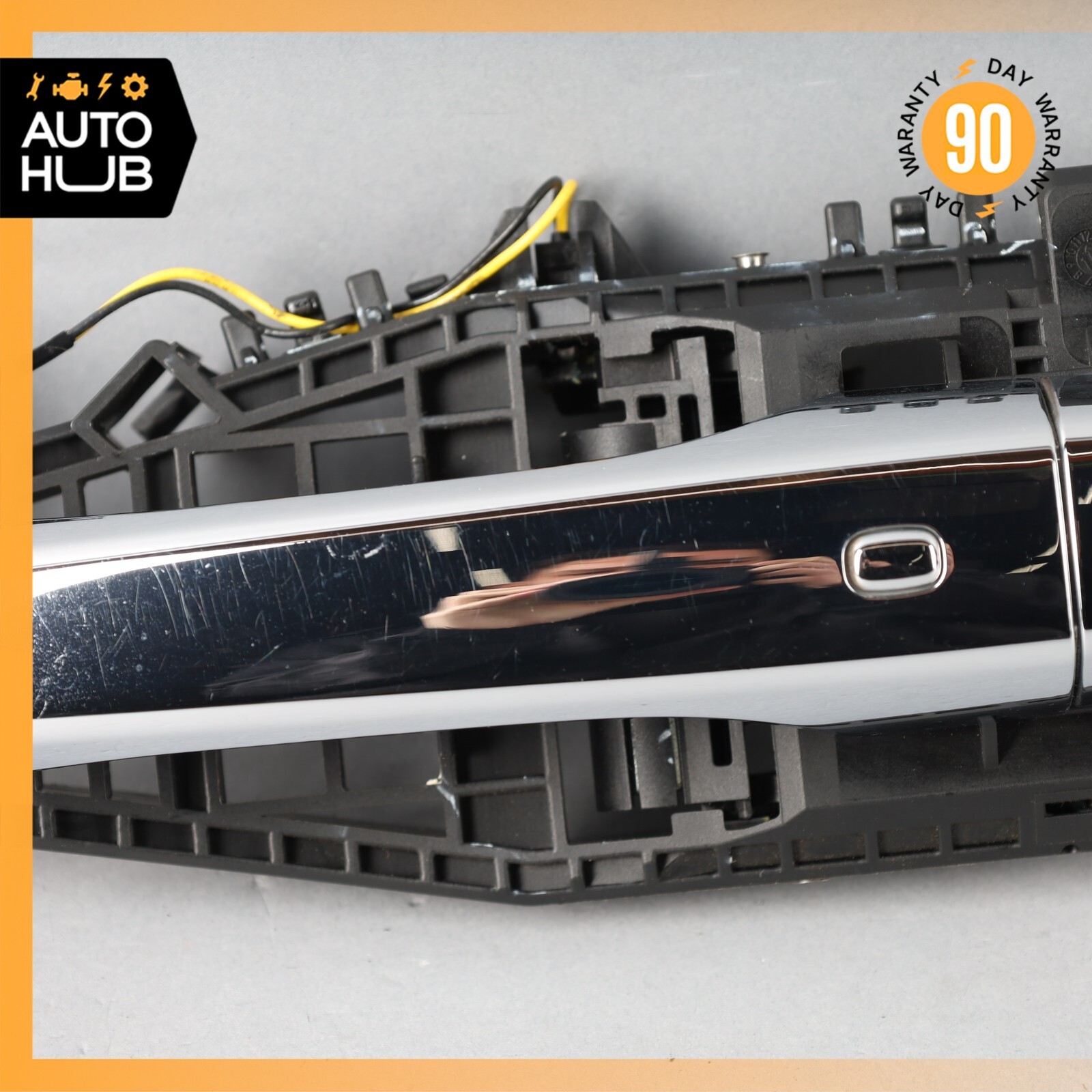 14-21 Maserati Ghibli M157 Front Right Passenger Side Exterior Door Handle OEM