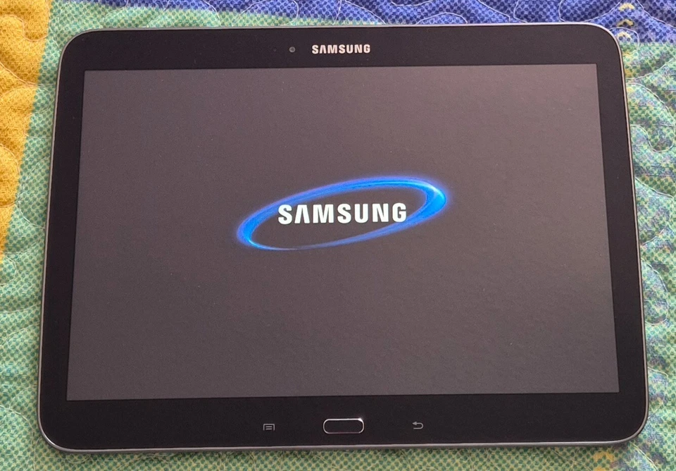 Samsung Galaxy Tab 3 10.1 GT-P5210 Negra Wi-Fi 16GB 10.1" Android Tablet - Imagen 4 de 4
