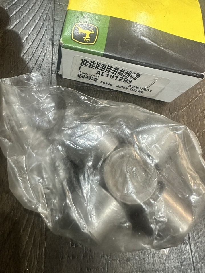 John Deere OEM Axle Universal U-Joint Cross AL161293 6603 6403 | eBay
