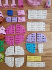 70+ Pieces Lego Duplo Princess Castle 6154 Cupcakes Flowers Parts Bricks Blocks