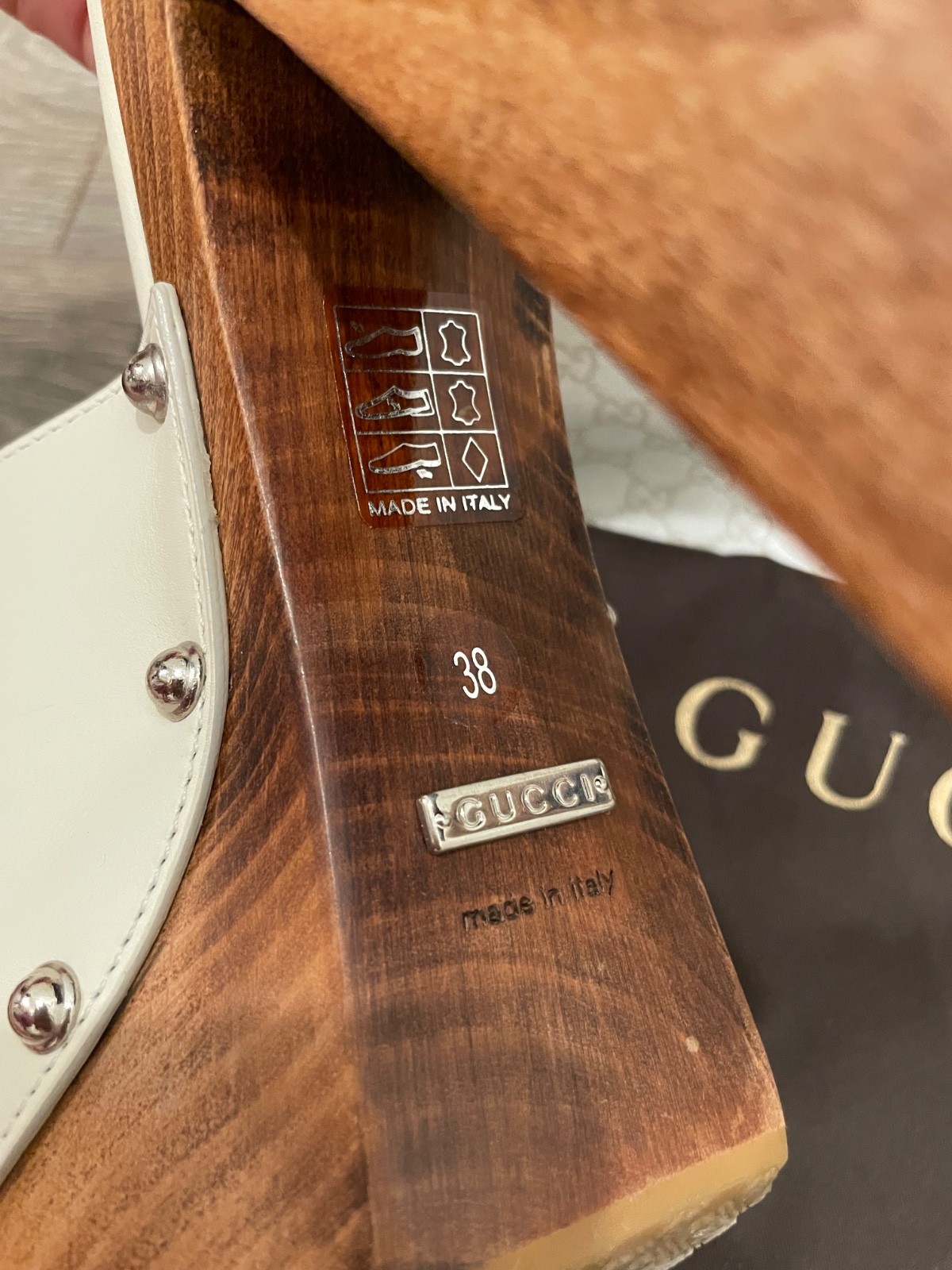 gucci leather clogs Italian size38 - image 7