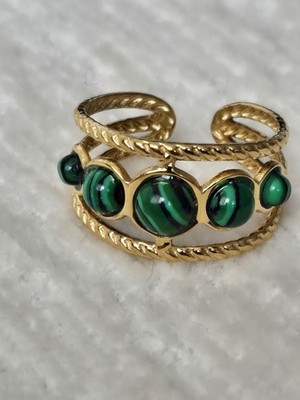 Gold 18k plattiert kein Anlaufen verstellbar grüner Stein Titan kein Anlaufen Ring.