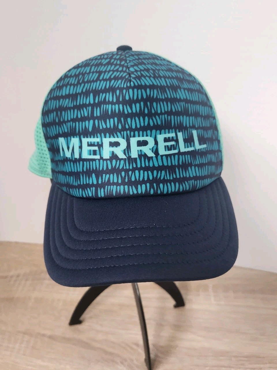 Cappello da baseball camionista fascia elastica schiena rete logo Merrell unisex taglia unica