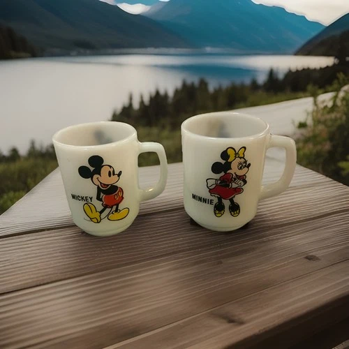 VTG MICKEY & MINNIE MILK GLASS COFFEE CUP MUGS ANCHOR HOCKING PEPSI COLLECTOR