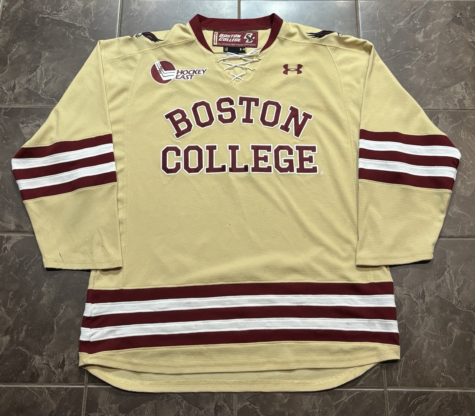 Boston College University Hockey Jersey Men’s Size L Under Armour