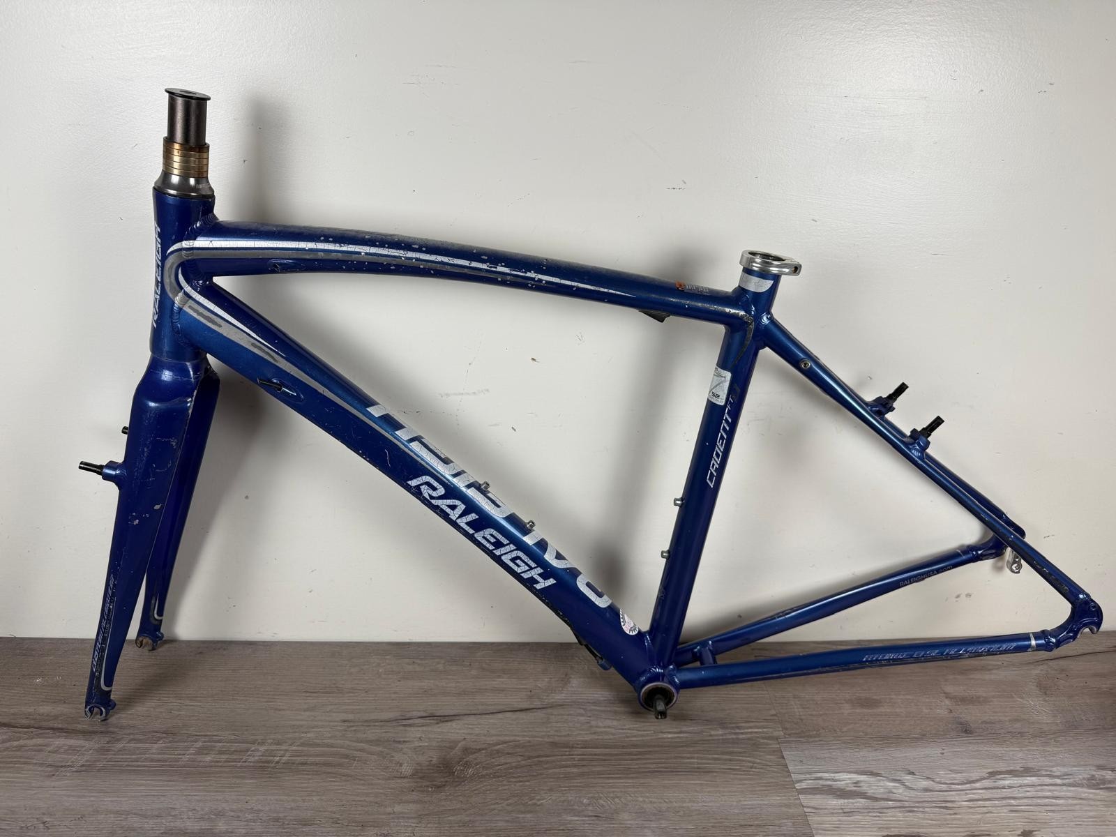 Vintage Raleigh Cadent FT Road Hybrid Bike Frameset Aluminum